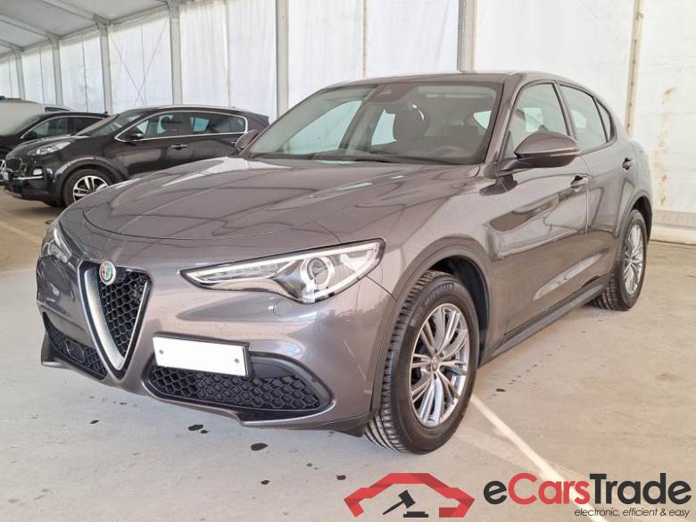 AlfaRomeo 2.2 BUS ALFA ROMEO STELVIO / 2017 / 5P / SUV 2.2 TURBO DIESEL 190CV BUSINESS AT8 Q4 #1