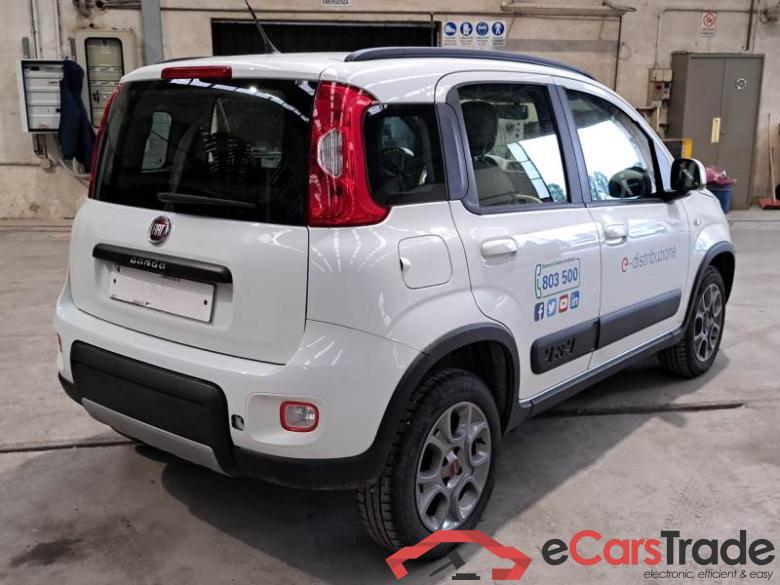 Fiat 1.34X4ENEL FIAT PANDA 2016 5P BERLINA 1.3 MJT 95CV SeS E6 4X4 #2
