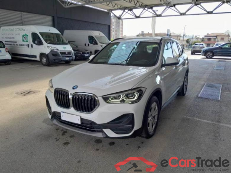 BMW 25E BNL BMW X1 / 2019 / 5P / SUV XDRIVE 25E BUSINESS ADVANTAGE AUTOMATICO