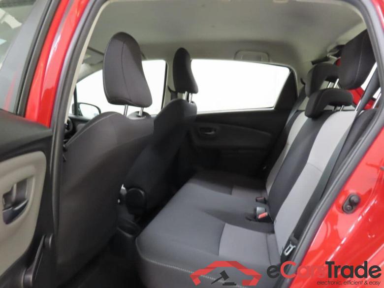 TOYOTA Yaris 1.5 Hyb. Active #6
