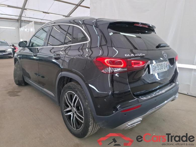 Mercedes 1.3 GLA 250 e BUSINESS LINE DCT MERCEDES-BENZ GLA / 2020 / 5P / SUV 1.3 GLA 250 e BUSINESS LINE DCT #2