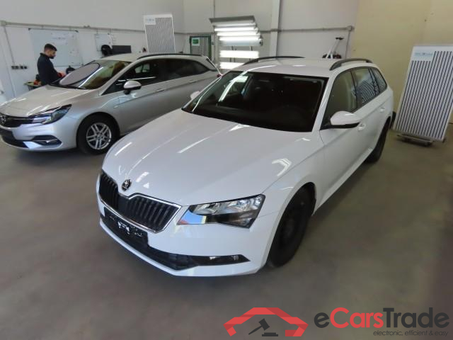 Skoda Superb Wagon ´15 Superb Combi Active 2.0 TDI 110KW AT7 E6dT