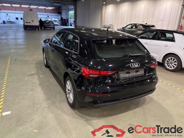 AUDI A3 SPORTBACK 1.4 40 TFSI E S TRONIC SPORTB ATTRACTION #3