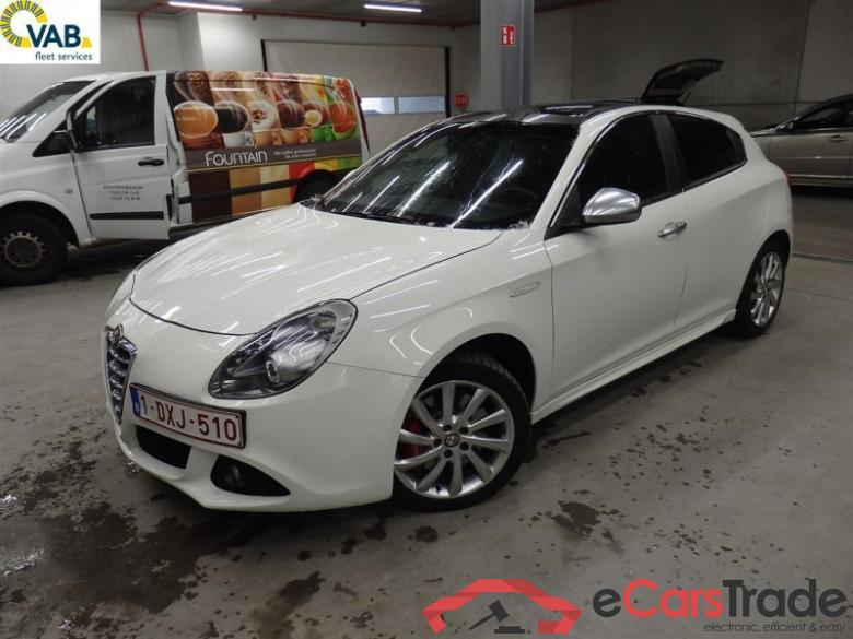 ALFA ROMEO GIULIETTA Distinctinctive St&St 163Hp Aut. Pano Navi Leather PDC ... #1
