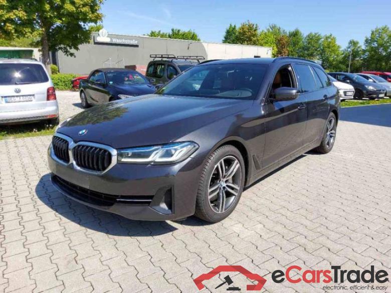 BMW Baureihe 5 Touring (G31)(2017->) DE - Kb5 530 d Mild-Hybrid EU6d, xDrive (EURO 6d), (Facelift) 2020 - 2024 #1