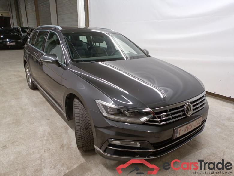 Volkswagen Passat Variant 1.6 TDI Highline Business DSG-7 5d #2