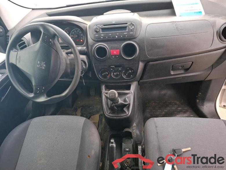 Peugeot 1.3 HDI STANDARD PREMIUM PLUS PEUGEOT Bipper VU 4p Fourgonnette 1.3 HDI STANDARD PREMIUM PLUS #5