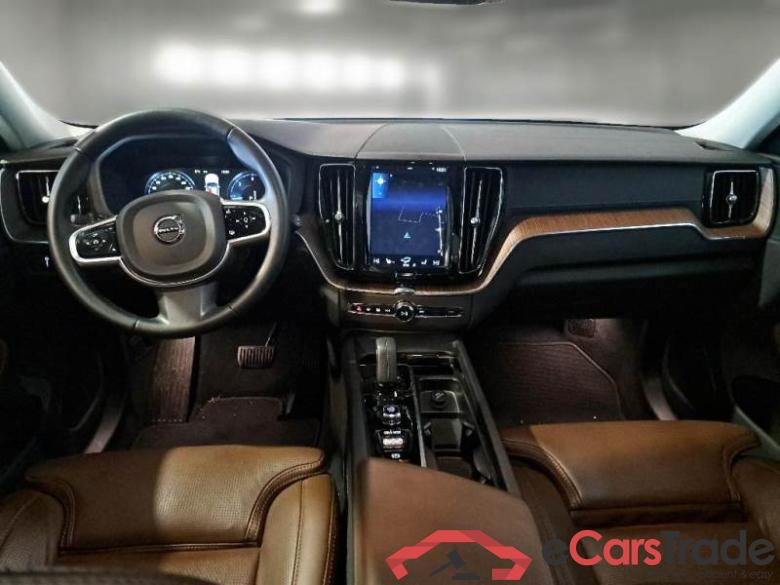 Volvo 158 VOLVO XC60 / 2017 / 5P / SUV B4 D AWD GEARTR. INSCRIPTION #3