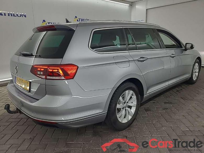 VOLKSWAGEN Passat Variant 1.5 TSI 7-DSG Comfort Business 5D 110kW #3