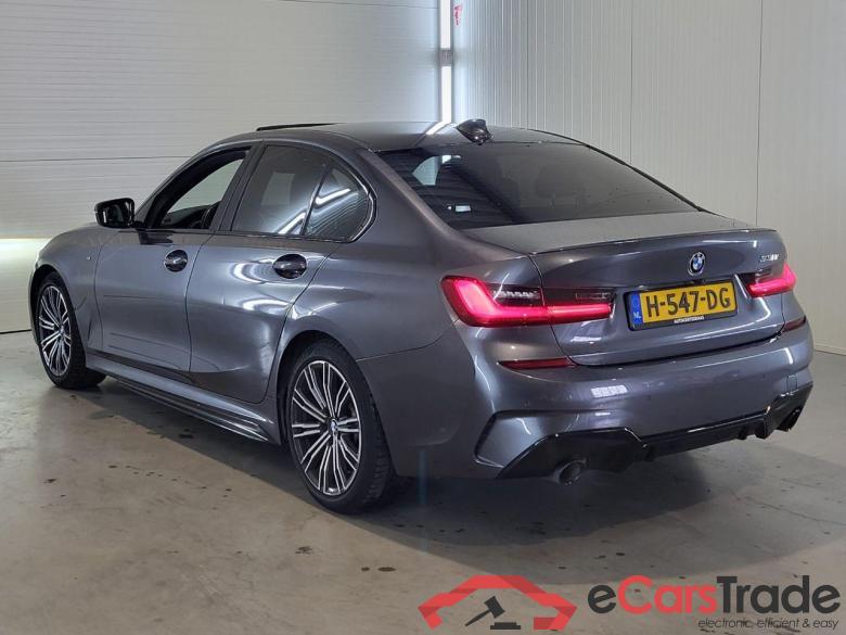 BMW 3-serie 330i High Executive Edition #3