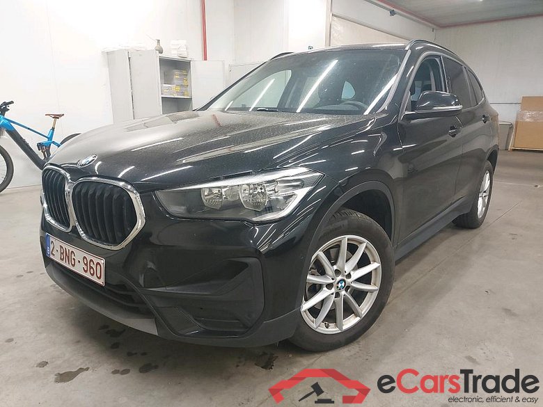 BMW - BMW X1 sDrive18dA 136PK Advantage Pack Business & Heated Seats #1
