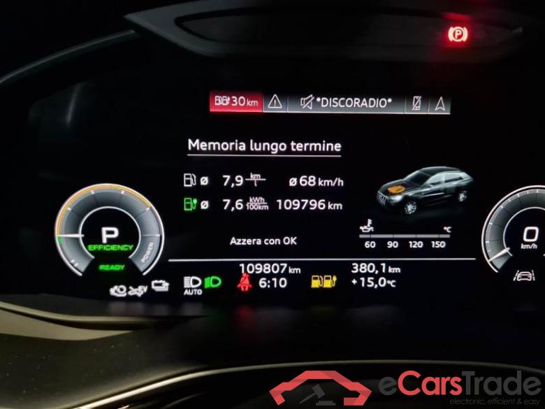 Audi 9 AUDI Q8 / 2018 / 5P / SUV 55 TFSI E 280KW QUATTRO TIPTRONIC #4