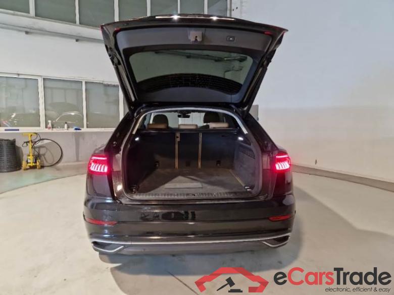 Audi 9 AUDI Q8 / 2018 / 5P / SUV 55 TFSI E 280KW QUATTRO TIPTRONIC #5