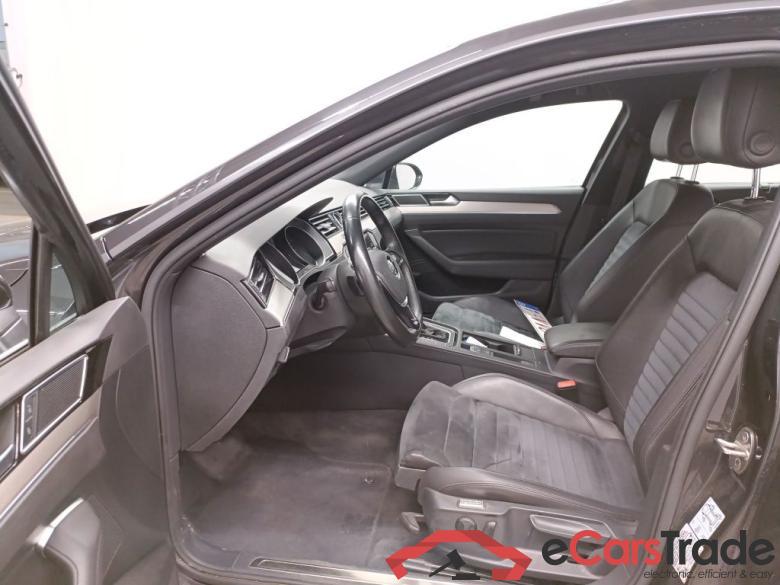 Volkswagen Passat Variant 1.6 TDI Highline Business DSG-7 5d #6