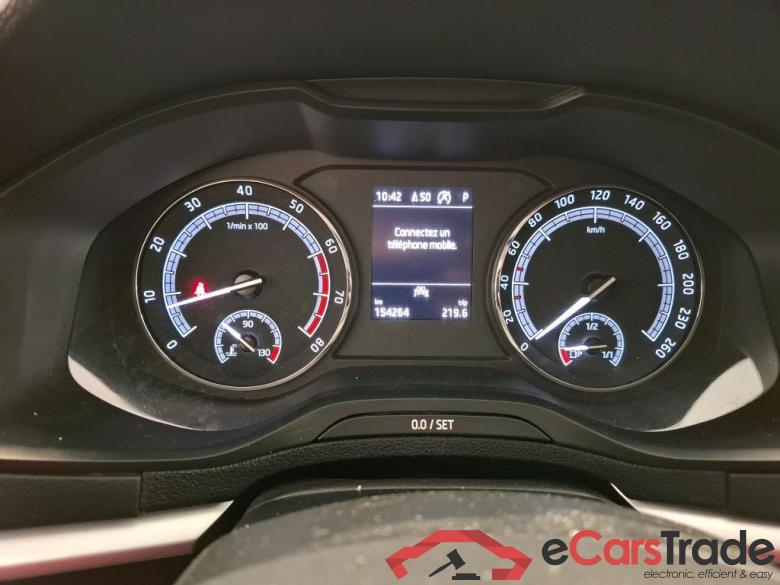 Skoda 1.5 TSI 150ch ACT DSG7 Clever Karoq Drive 1.5 TSI 150CV BVA7 E6d #6