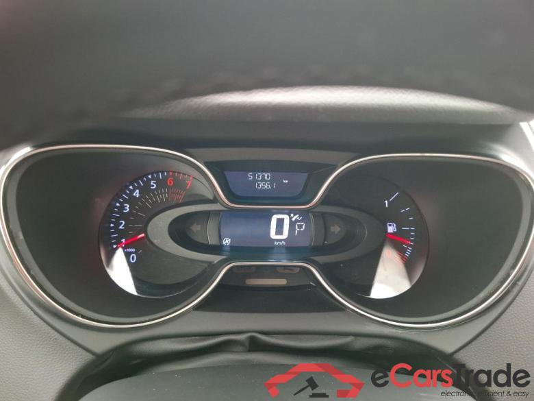 Renault Intens TCe 150 EDC FAP RENAULT Captur / 2017 / 5P / Crossover Intens TCe 150 EDC FAP #6