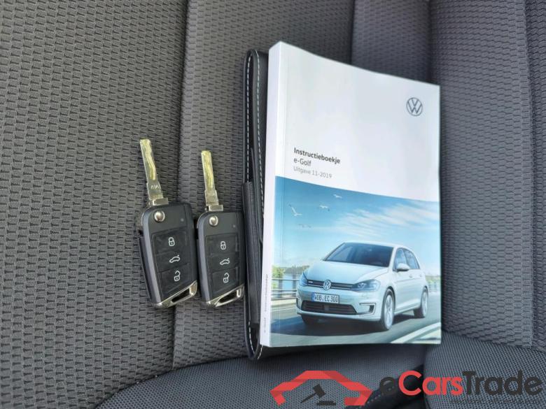 VOLKSWAGEN e-Golf  #5