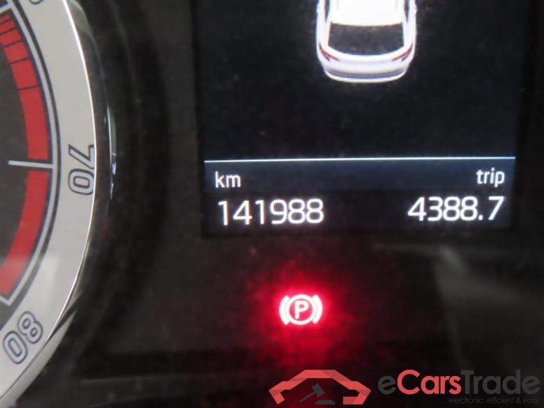 SKODA Karoq 1.5 TSI ACT Bus. Ed. #4