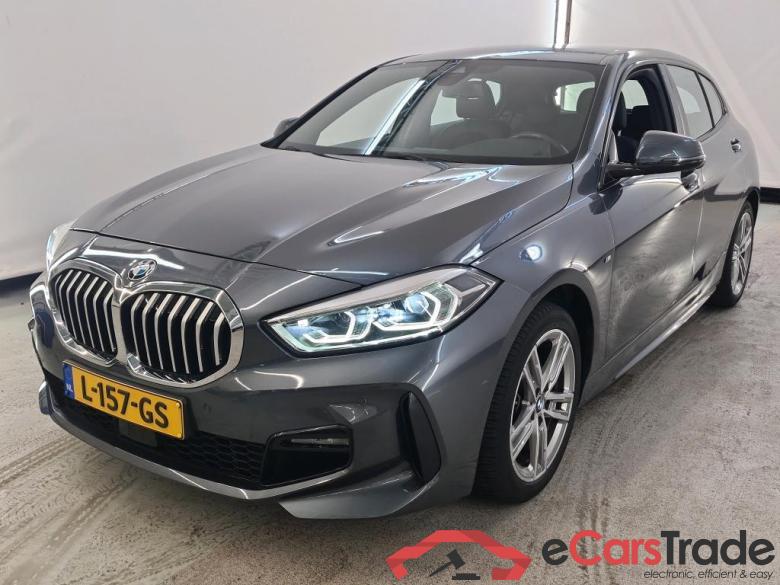 BMW 1 Serie '19 BMW 1 Serie 118iA Business Edition 5d #1