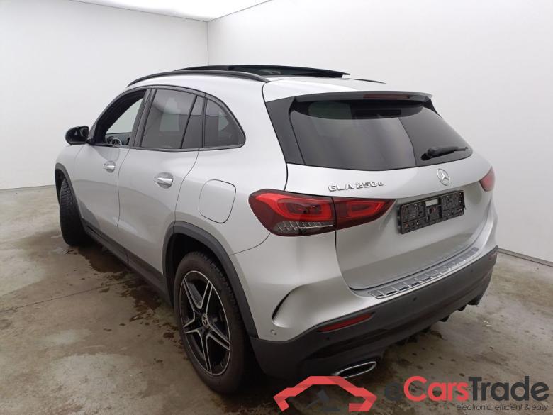 MERCEDES CLASSE GLA - 2020 GLA 250e 262 (160+102) Business Solution 5d Auto #4