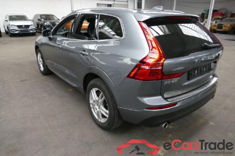 Volvo XC60 ´17 XC60 Momentum Pro AWD 2.0 B4 145KW AT8 E6d #3