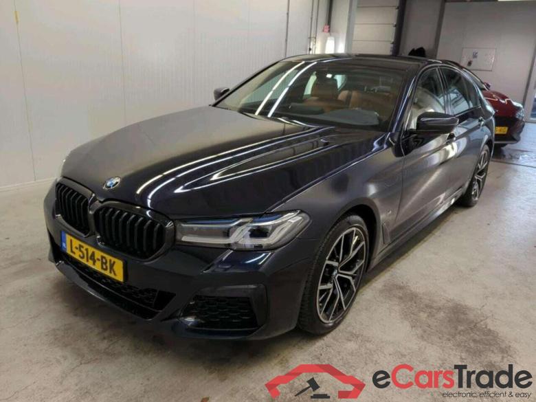 BMW 5-serie 520d High Exe #1