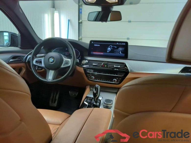 BMW 5-serie 520d High Exe #3