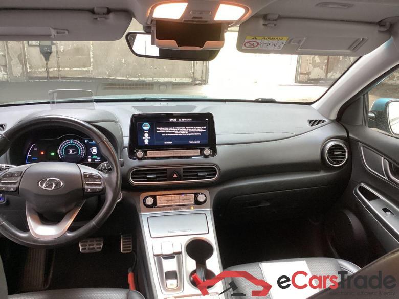HYUNDAI Kona EV Premium 64 kWh #6