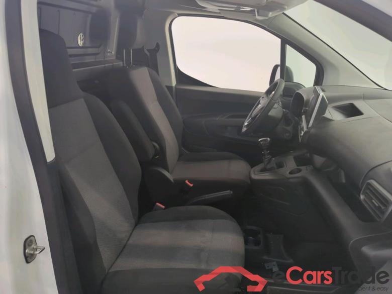 Opel * Combo '18 Opel Combo L2H1 1.5D 75kW S/S Edition 2.4T 4d #3