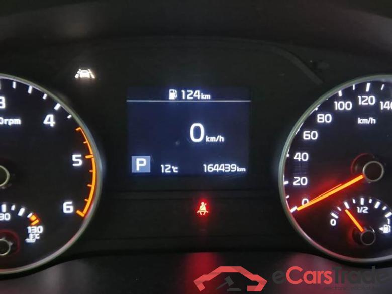 Kia 55 KIA SPORTAGE / 2018 / 5P / SUV 1.6 CRDI MHYB 100KW BUSIN. CLASS DCT 2WD #4