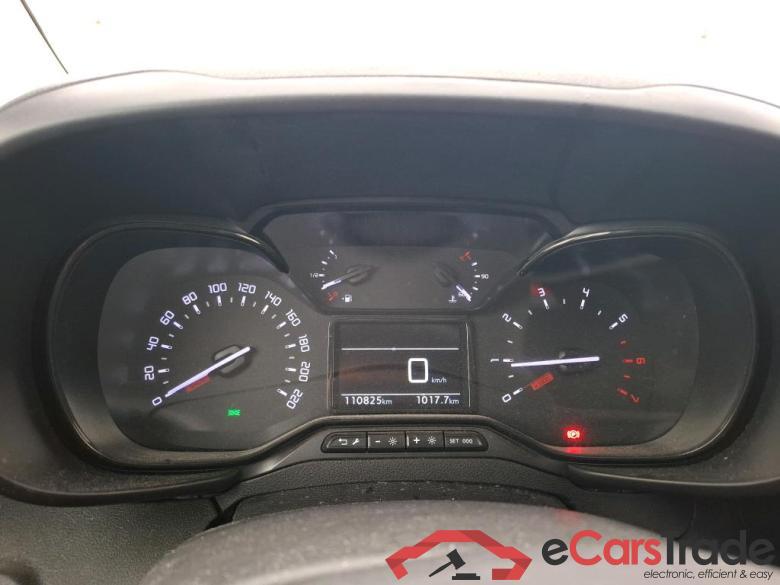Citroen  CITROEN Berlingo VU 4p Fourgonnette M 1.0t BlueHDi 100 SandS BVM Driver #6
