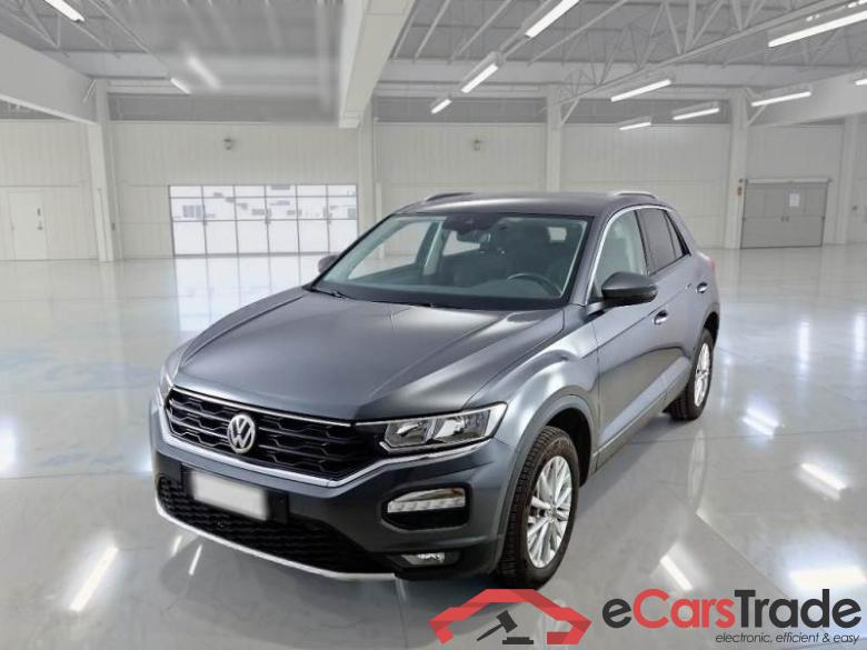 Volkswagen 16BUSINESS VOLKSWAGEN T-ROC / 2017 / 5P / SUV 1.6 TDI SCR BUSINESS #1