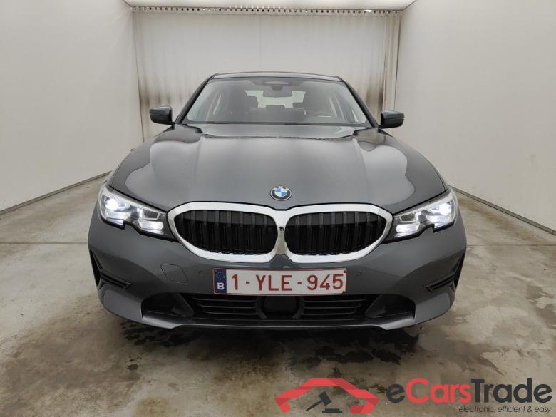 BMW 3 Reeks Berline 330e (215 kW) 4d #1