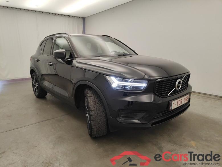 Volvo XC40 T3 Geartronic R-Design 5d #2