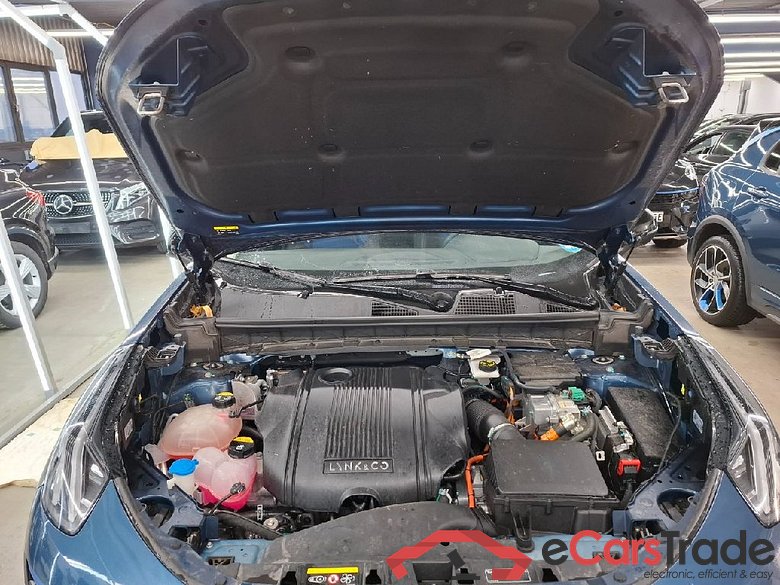 LynkAndCo Lynk & Co 01 ´20 LYNK & CO 01 PHEV 5d 132kW #1