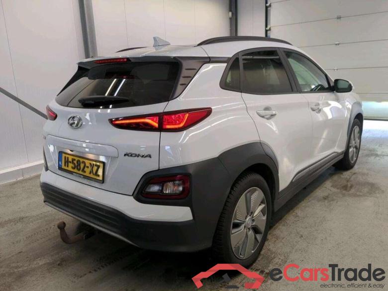 HYUNDAI Kona EV Premium 64 kWh #2