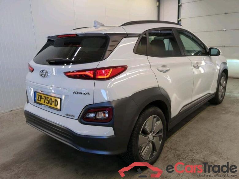 HYUNDAI Kona EV Premium 64 kWh #2