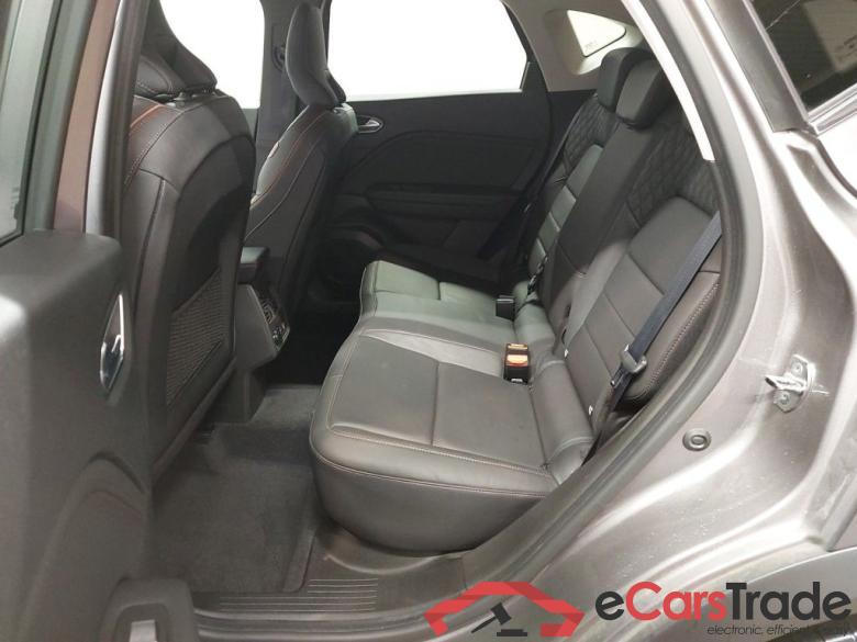 Renault Captur E-TECH Plug-in Hybrid Initiale Paris 5d excluweb end 03.04 #6