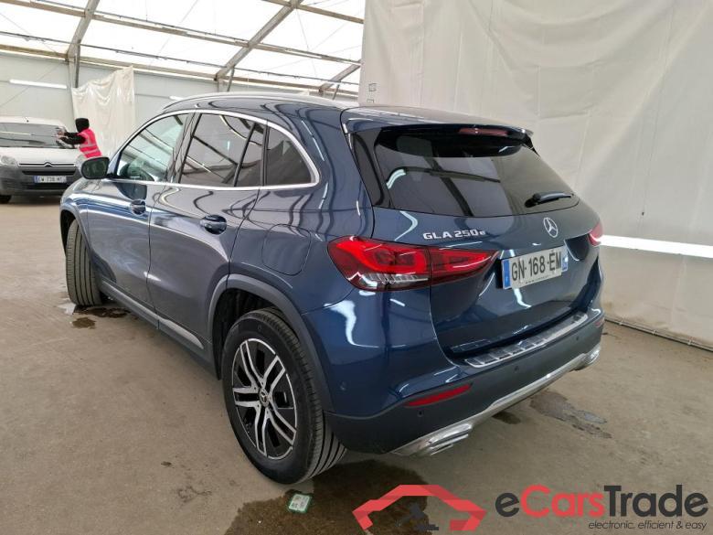 Mercedes GLA 250 e BUSINESS LINE DCT MERCEDES-BENZ GLA / 2020 / 5P / SUV GLA 250 e BUSINESS LINE DCT #2