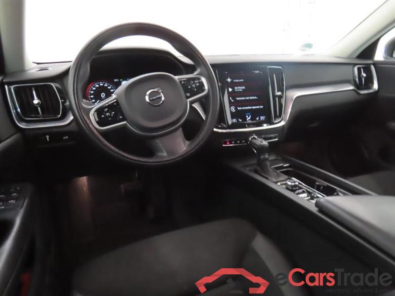 VOLVO V60 2.0 T4 Moment.Pro #3