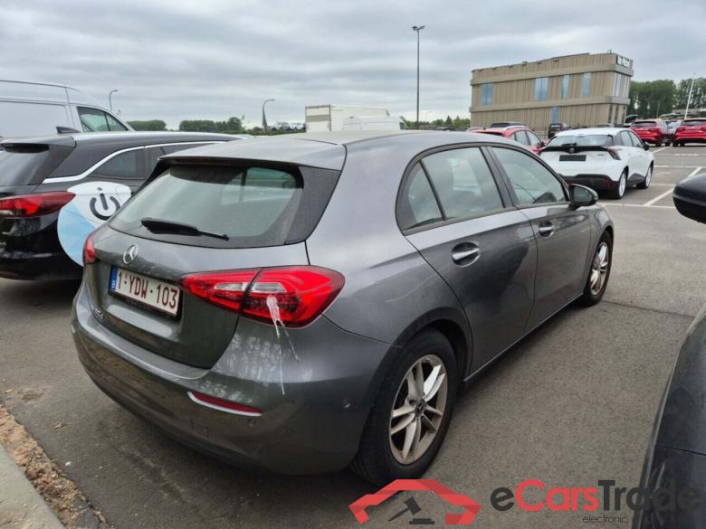 Mercedes A 180d Widescreen Navi KeylessGo Klima PDC ... #3