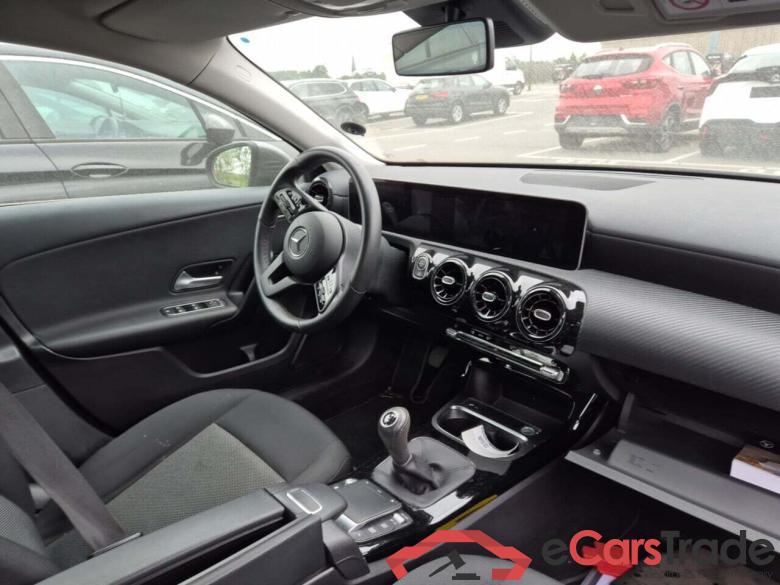 Mercedes A 180d Widescreen Navi KeylessGo Klima PDC ... #5