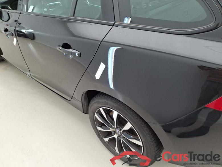 VOLVO V60 2.0 D2 DYNAMIC EDITION #6