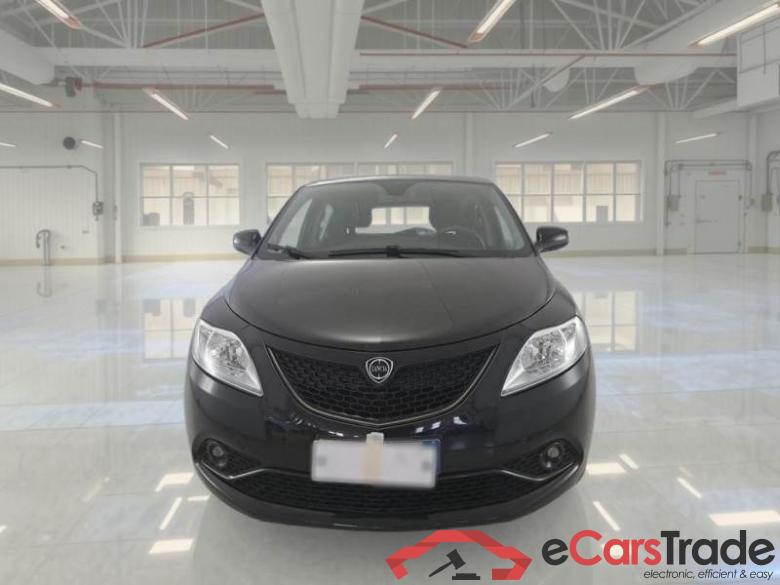 Lancia HYBRID GOLD LANCIA YPSILON ECOCHIC / 2015 / 5P / BERLINA 1.0 70CV FIREFLY HYBRID SeS GOLD #6