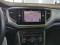 preview Volkswagen T-Roc #2