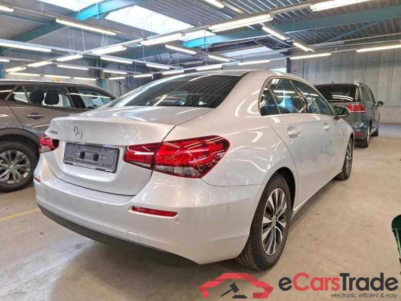 MERCEDES-BENZ CLASS A SEDAN DIESEL (V177) A 180 d #2