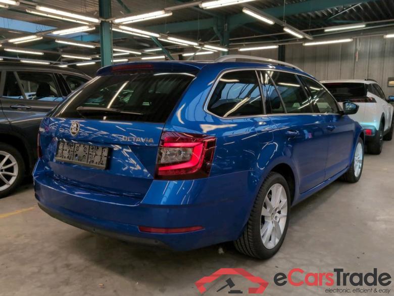SKODA OCTAVIA COMBI DIESEL - 2017 1.6 CR TDi Style #2