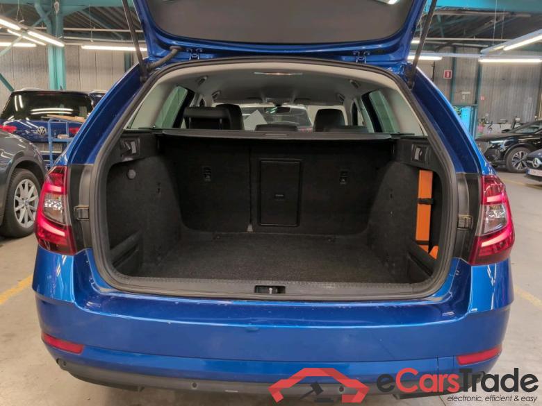 SKODA OCTAVIA COMBI DIESEL - 2017 1.6 CR TDi Style #4