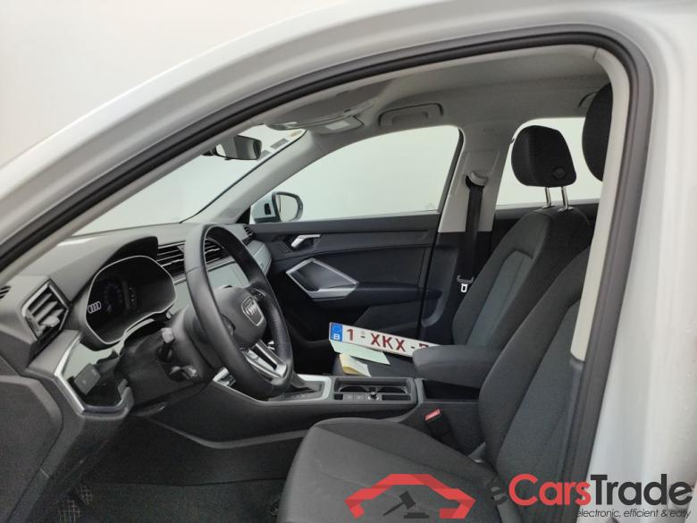 Audi Q3 35 TFSI S tronic 5d #6