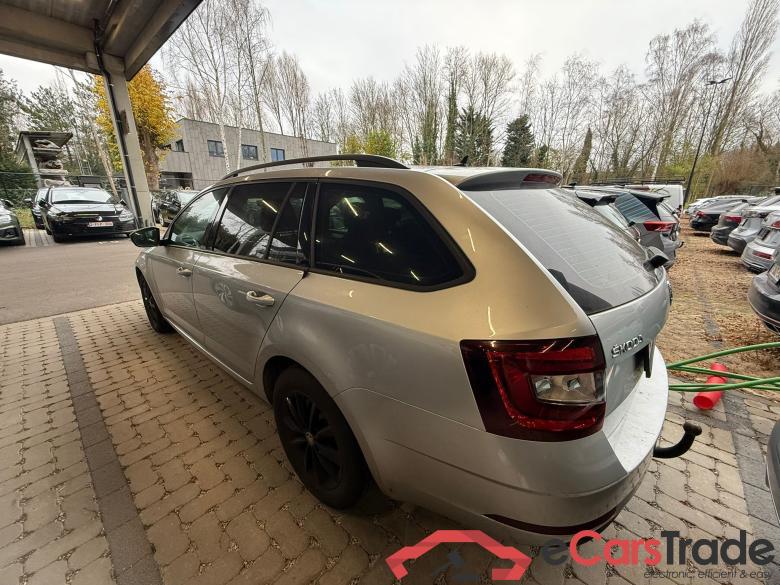 SKODA Octavia Combi Octavia Combi Ambition 1,5 TSI 110 kW 7-speed automat. #3